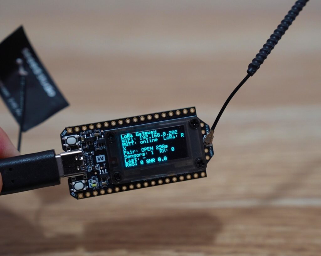 Heltec v4 oled configured as a lora gateway